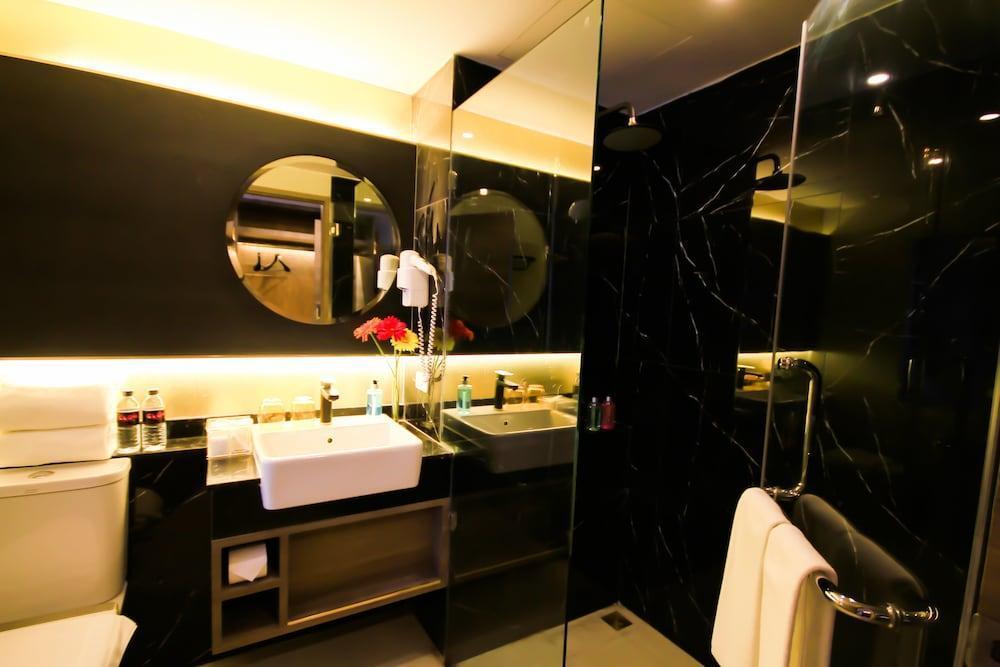 Glow Sukhumvit 5 Bangkok Exterior foto